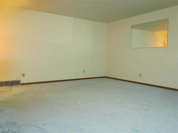 5th image of 503 Murray Hill Dr