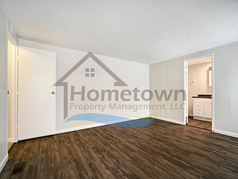 5415 E Grove Ave — Photo 16