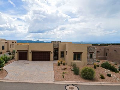 7 Camino Maravilla, Santa Fe, NM, 87506