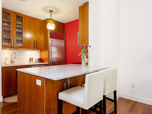 4th image of 88 Greenwich St APT 1115