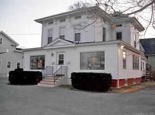 31 Broadway Ave #C, Mystic, CT 06355