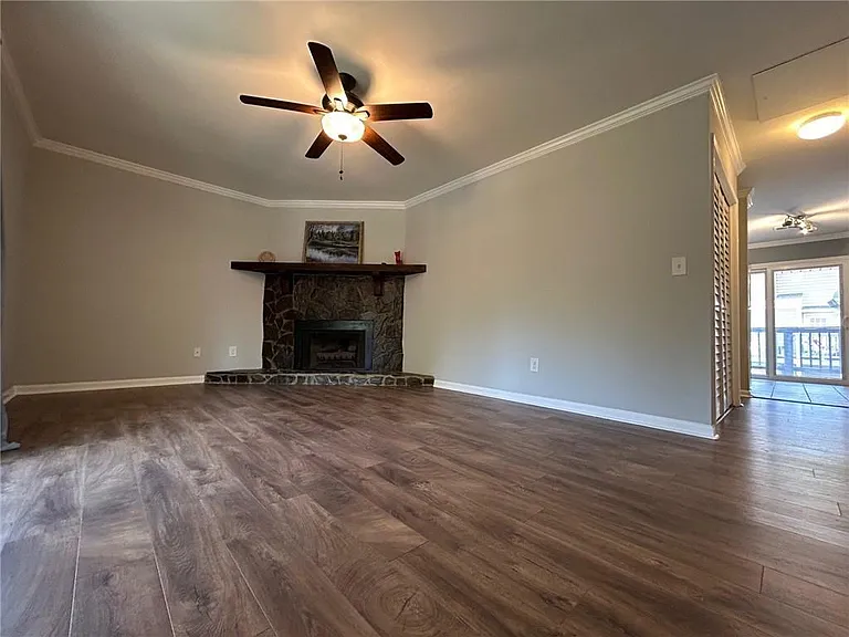 336 Quail Run — Photo 8