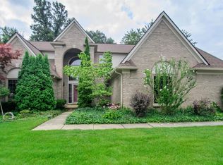 310 Country Club Ln, Canton, MI 48188