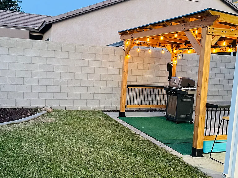 14810 Central Coast St — Photo 39
