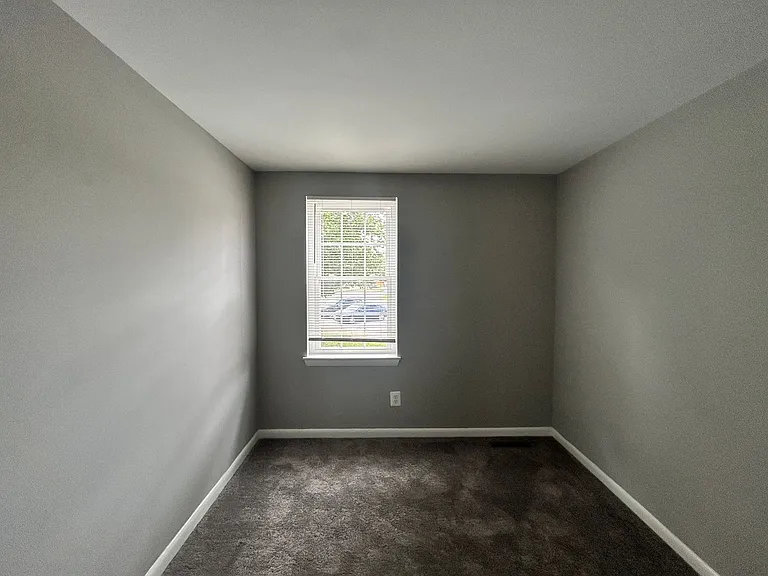 814 N Central Ave — Photo 8