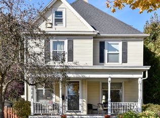 1759 Underwood Ave, Wauwatosa, WI 53213