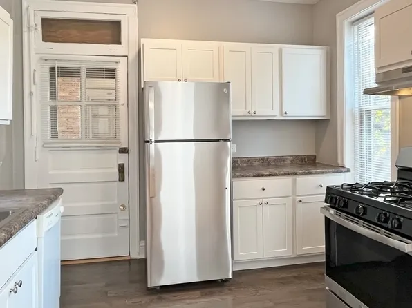 101-111 S. Harvey Ave. and 237-249 South Blvd.