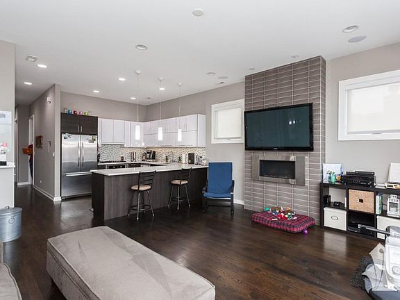 3rd image of 1509 N Campbell Ave #South3