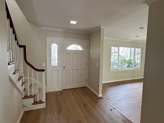 2nd image of 674 Erie Dr