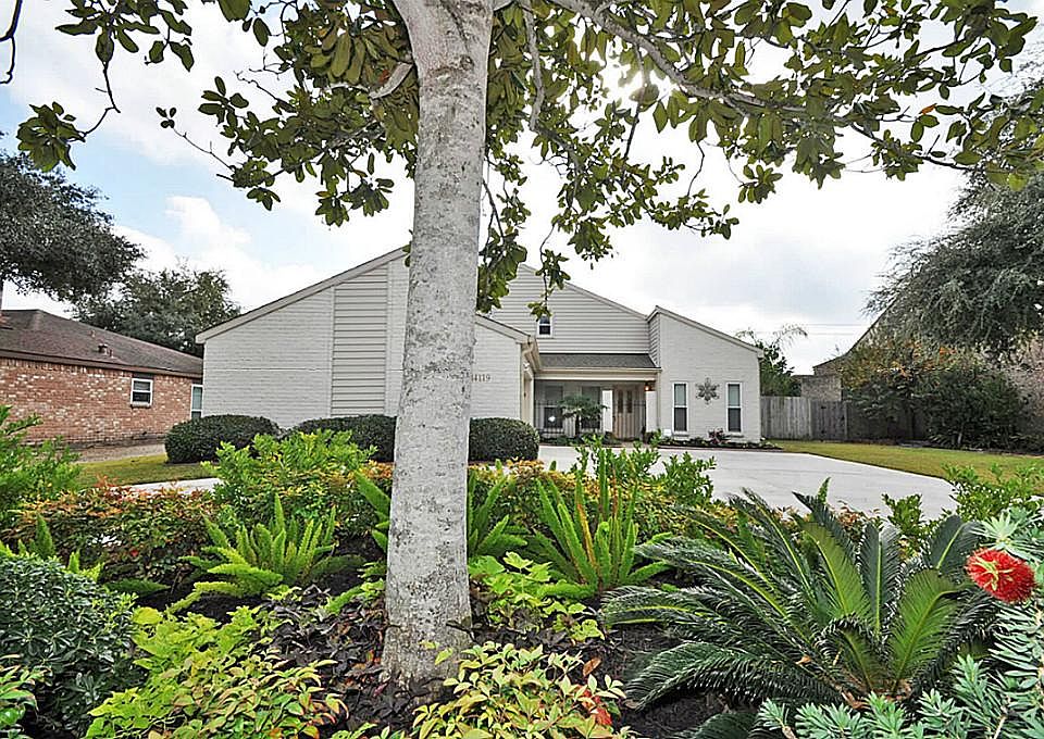 1st image of 14119 Swiss Hill Dr