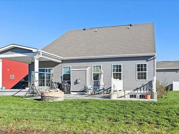5th image of 24398 Caldwell Cir