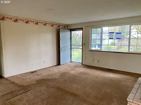 4th image of 10104 NE 51st Ave