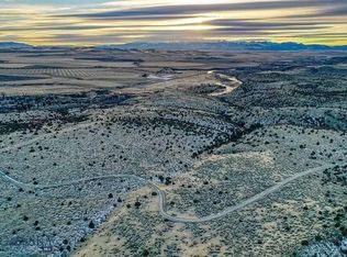 750 Jawbone Trl, Manhattan, MT 59714
