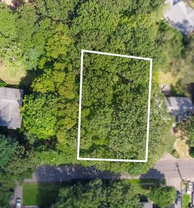 Bracewood Road, Waterbury, CT, 06706