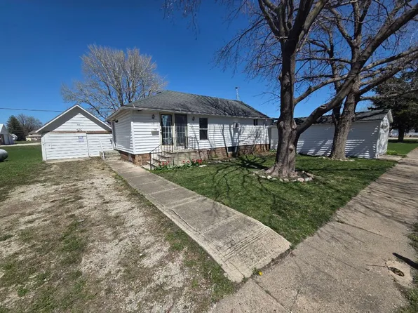 348 Minnie St, Palmer, IA 50571