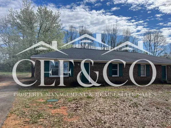 1544 Shoally Creek Rd, Boiling Springs, SC 29316