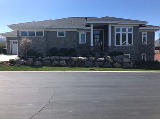 484 E Windsor Way, Kaysville, UT 84037