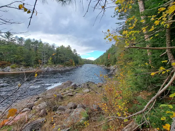 Friends Lake Rd, Chestertown, NY 12817