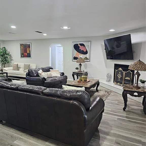 1745 Foxcreek Ln — Photo 12