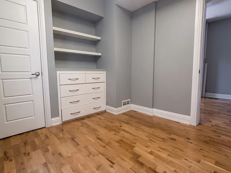 212 Flora St #1 — Photo 12