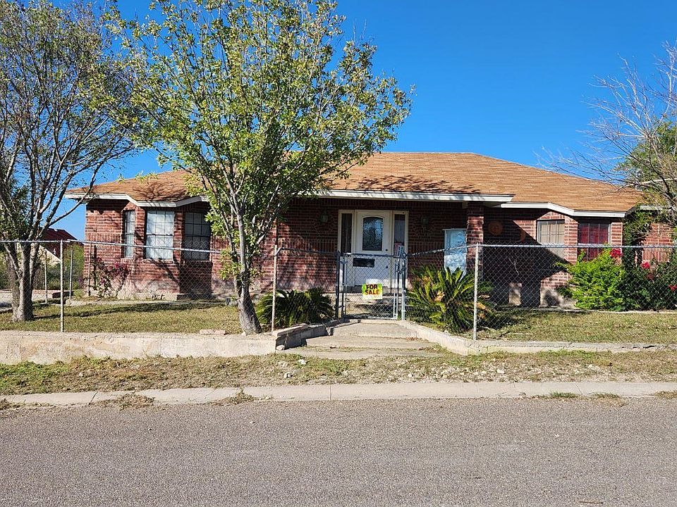 2nd image of 350 Centro Ave