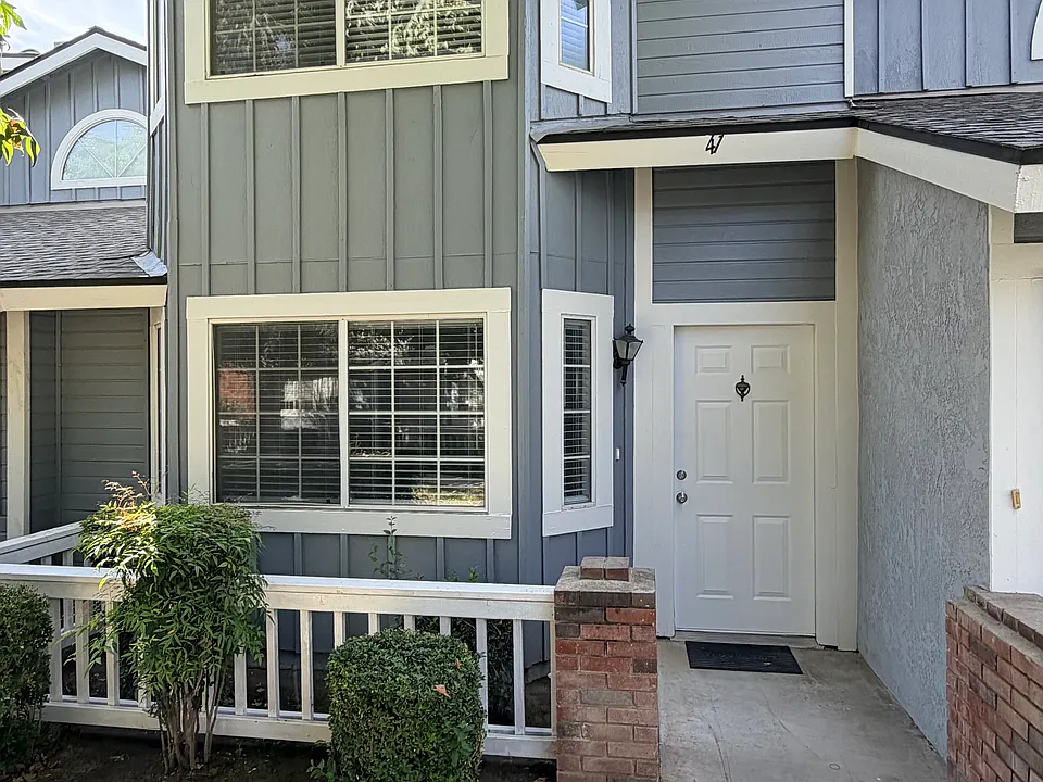 2600 Brookside Dr #41