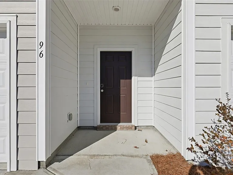 96 Stafford Loop — Photo 2