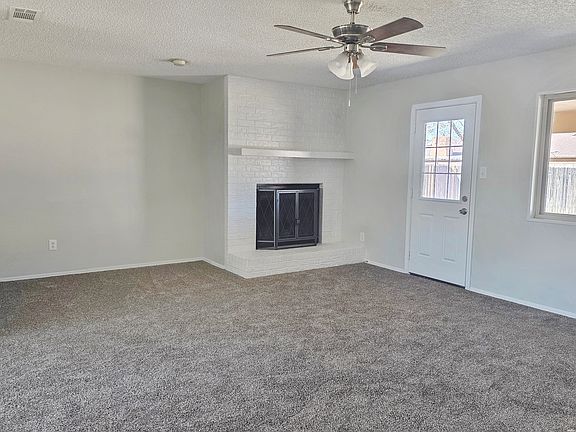 4th image of 2102 W Bullock Ave