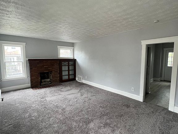 3rd image of 102 Kaiser Ct #2