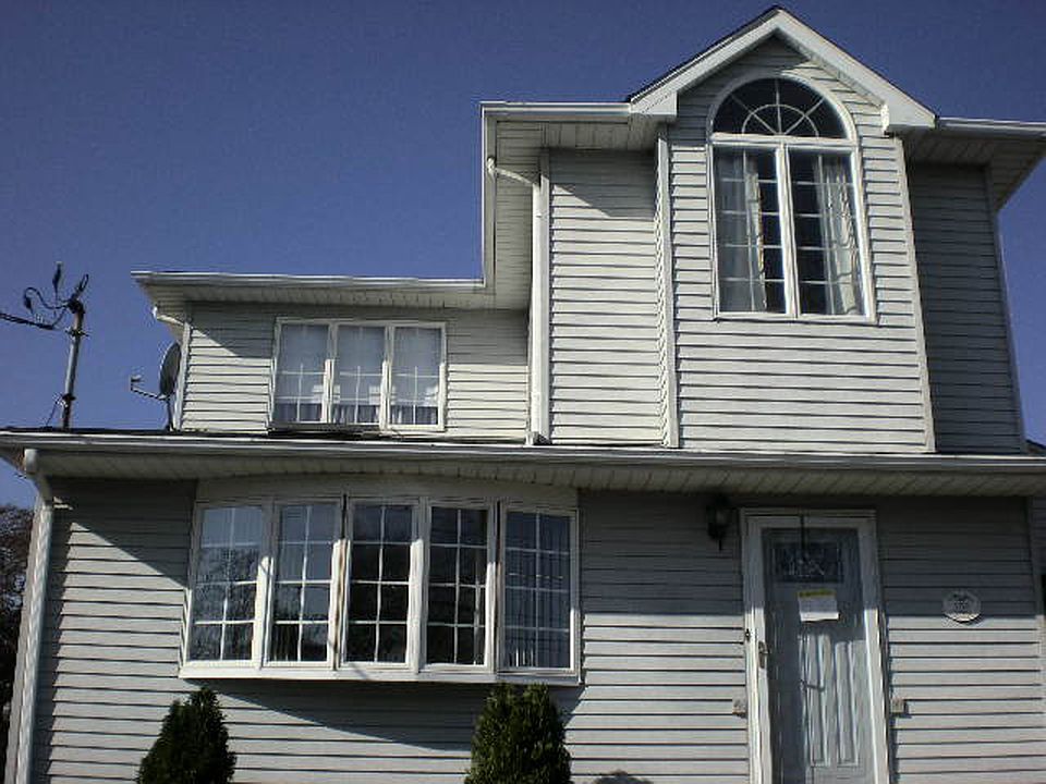 2nd image of 159 Milton Ave