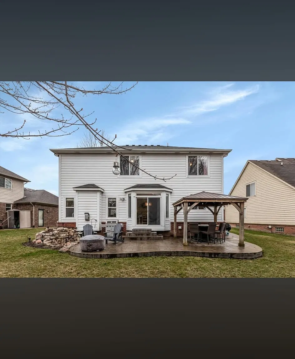 4 bed, 3090 sqft, $3,500 — Photo 3