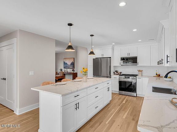 3rd image of 40 Roland Street