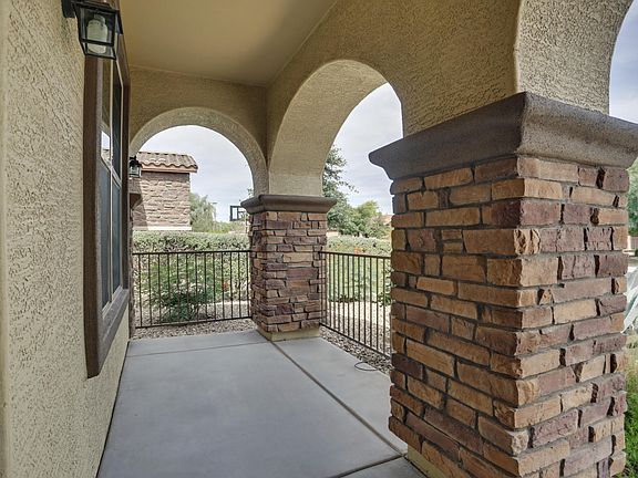 4th image of 15069 W Glenrosa Ave