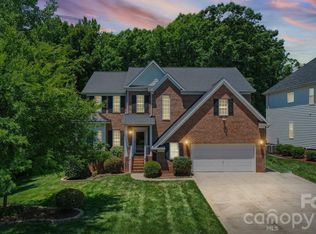 10731 Persimmon Creek Dr, Mint Hill, NC 28227