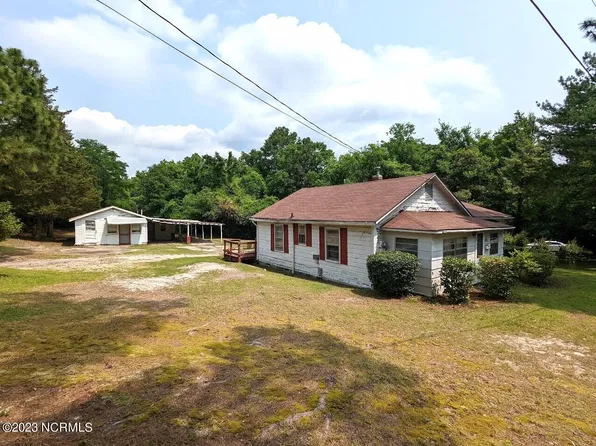 290 S Mechanic Street, Southern Pines, NC 28387