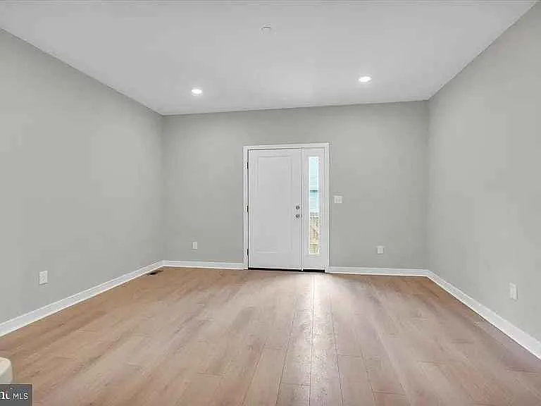 802 W Norris St #1 — Photo 11