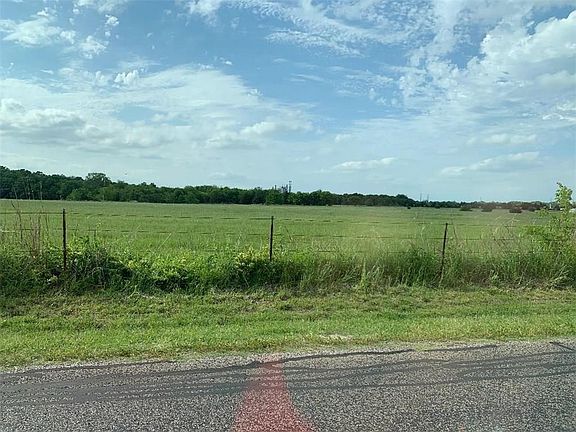 2nd image of 7249 County Road 966