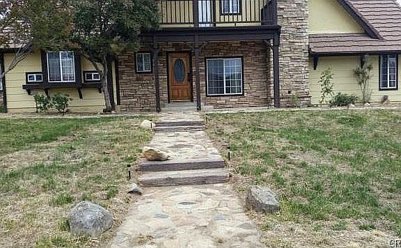3rd image of 38068 Calle De Lobo