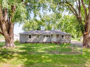 450 NE 56th Ave, Des Moines, IA 50313
