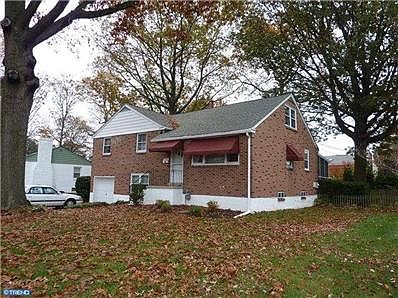 2nd image of 704 Sonora Ave