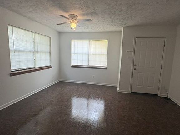 5th image of 295 Homer Rd #14