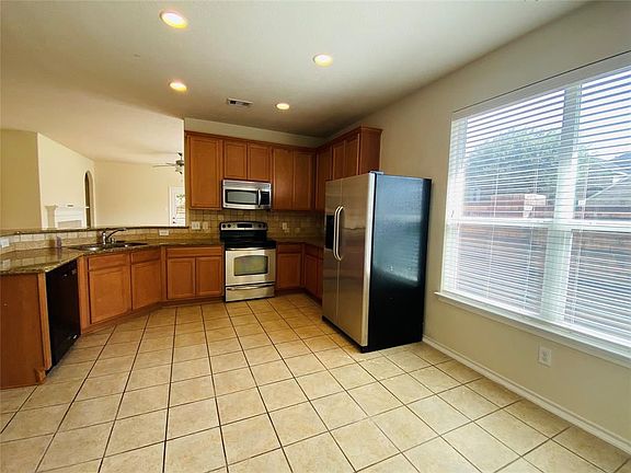 3rd image of 24547 Sawgrass Meadow Ln