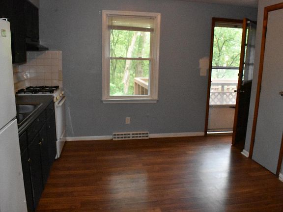 4th image of 610 5th Ave