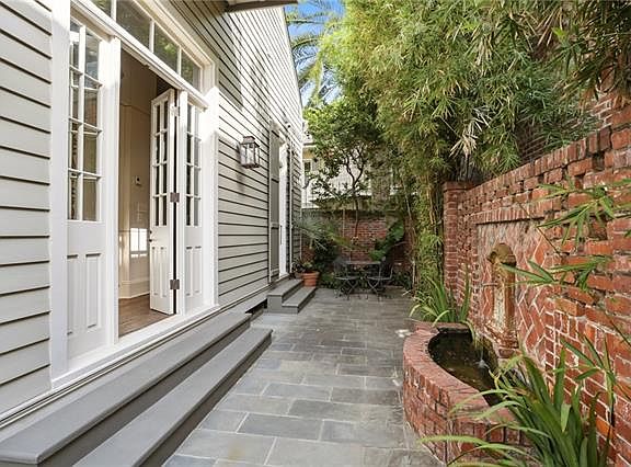 4th image of 1025 Orleans Ave