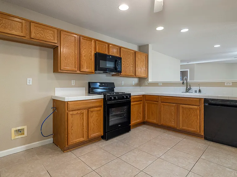 1206 Yellowhammer Dr — Photo 10