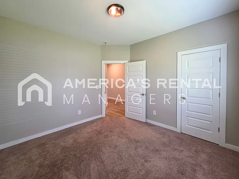 41 Whithall Cir — Photo 30