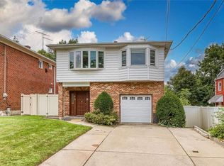 4718 Glenwood St, Flushing, NY 11362