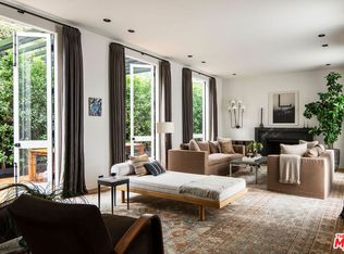 8817 Thrasher Ave, Los Angeles, CA 90069