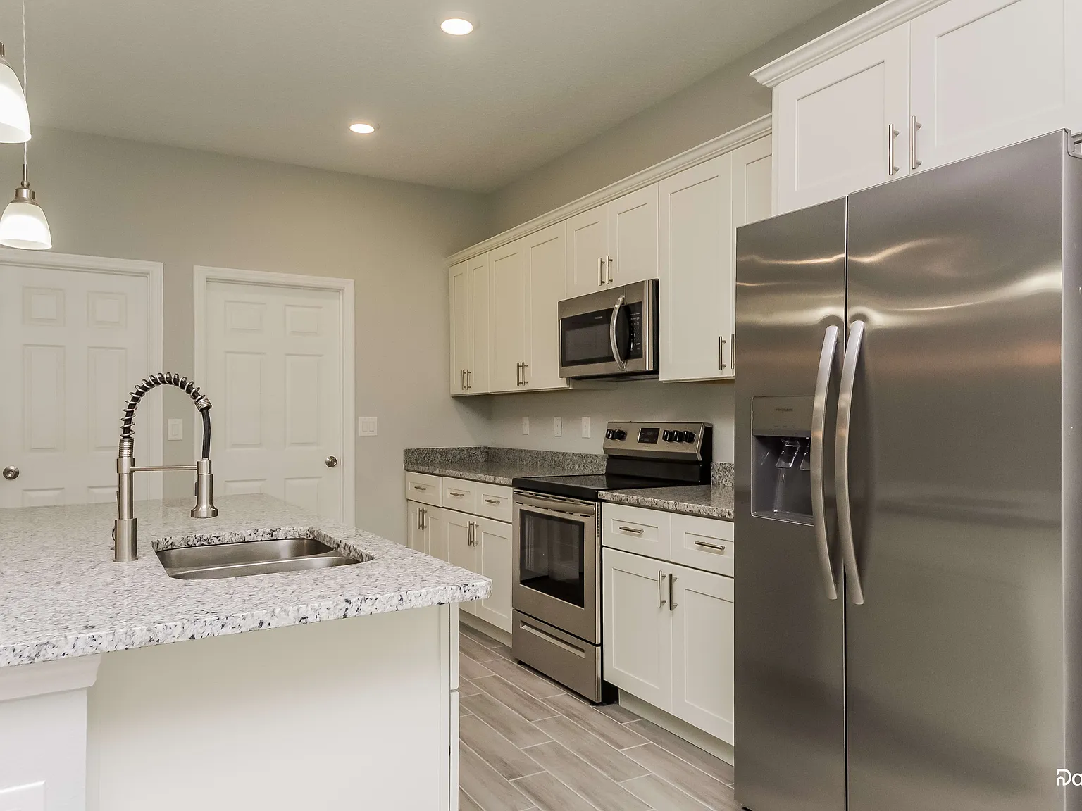 4 bed, 3.0 bath, 1891 sqft, $1,840 — Photo 3