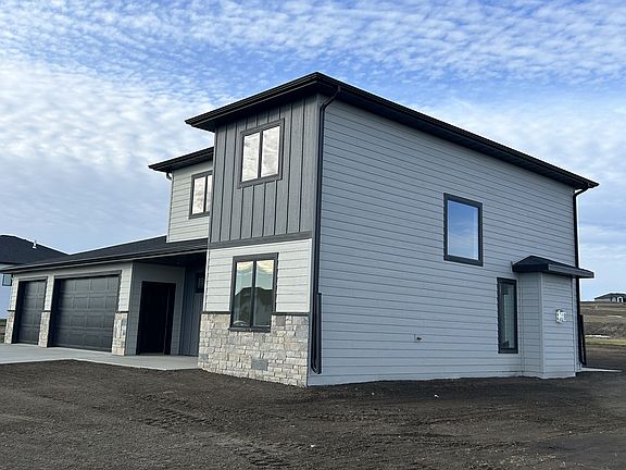 4th image of 1910 Frisco Way